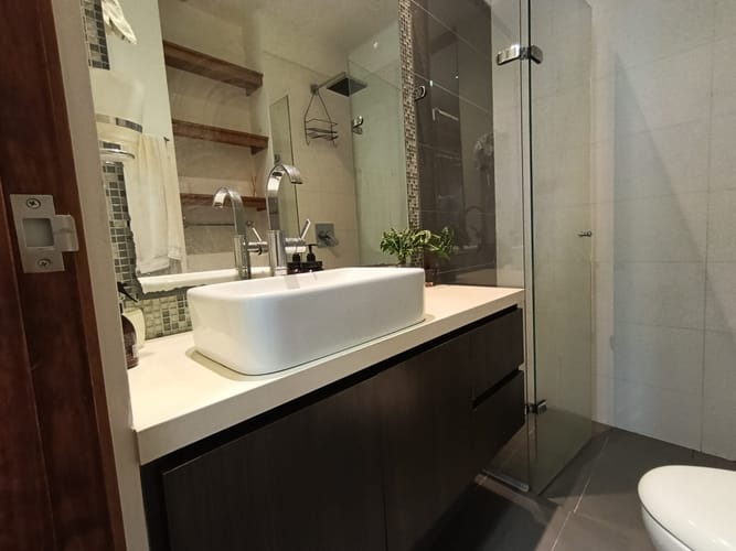 Apartaestudio en arriendo en Los Naranjos, Medellín, 56 m² · foto 16 de 17
