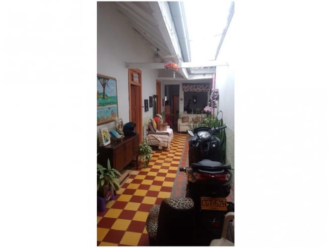 Casa en venta en La Magnolia, Envigado, 134 m² · foto 2 de 3
