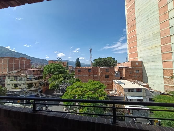 Local en arriendo en Palermo, Medellín, 229 m² · foto 2 de 9