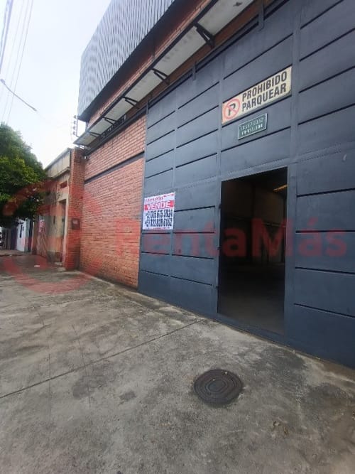 Bodega en venta en El Llano, Cúcuta, 421 m² · foto 2 de 11