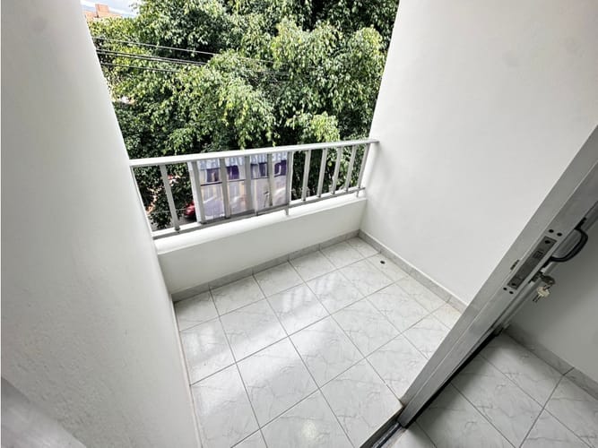 Apartamento de 2 alcobas en arriendo en Las Acacias, Medellín, 100 m² · foto 4 de 18
