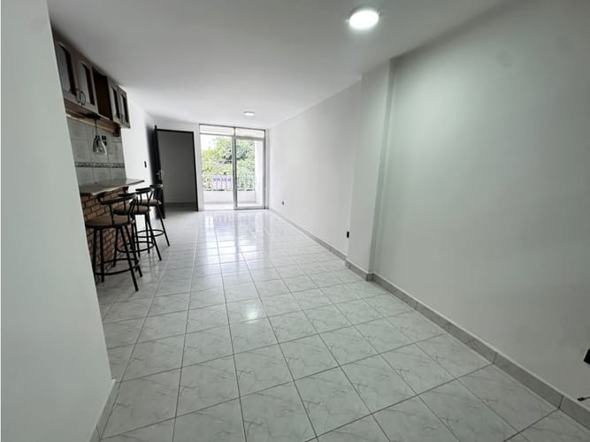 Apartamento de 2 alcobas en arriendo en Las Acacias, Medellín, 100 m² · foto 10 de 18