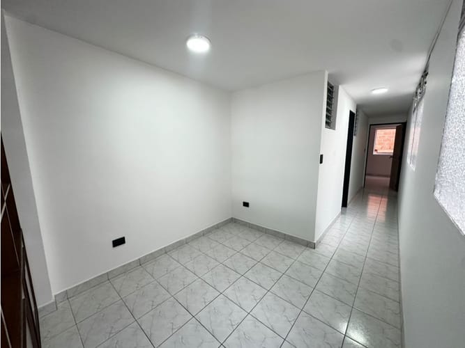 Apartamento de 2 alcobas en arriendo en Las Acacias, Medellín, 100 m² · foto 12 de 18