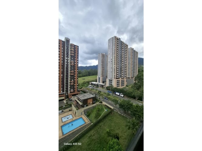 Apartamento de 3 alcobas en arriendo en Camparola, Itagüí, 75 m² · foto 6 de 17