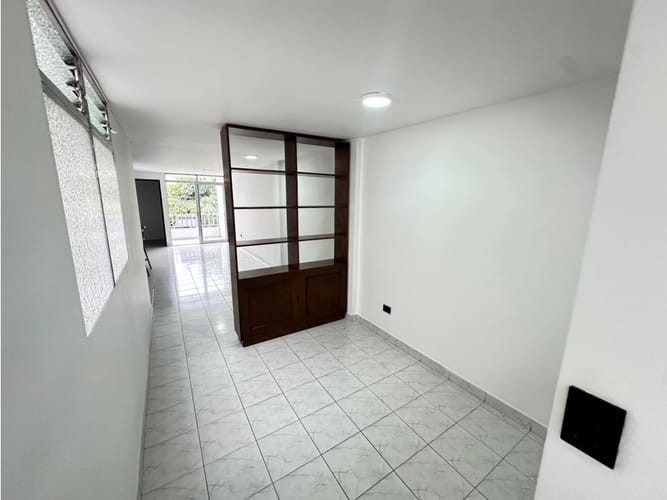 Apartamento de 2 alcobas en arriendo en Las Acacias, Medellín, 100 m² · foto 16 de 18