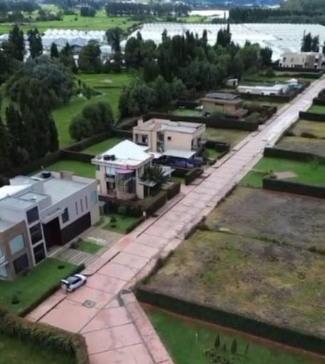 Lote en venta en Hatogrande, Sopó · foto 2 de 6