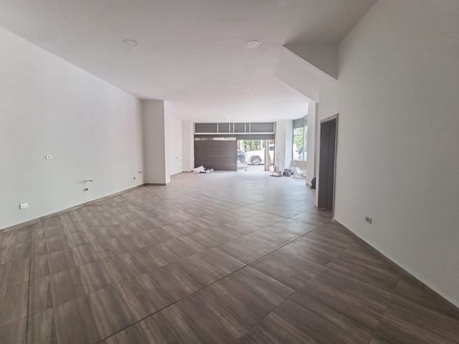 Local en arriendo en Camino Verde, Envigado, 130 m² · foto 8 de 12