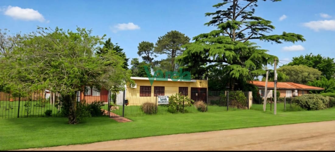 Casa 3 dormitorios, 3 baños en Atlantida · Photo 2