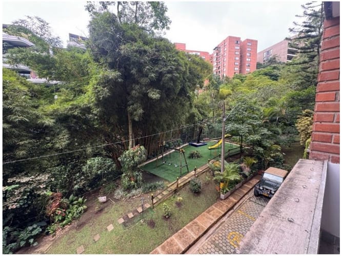 Apartamento de 3 alcobas en venta en El Poblado, Medellín, 169 m² · foto 3 de 18