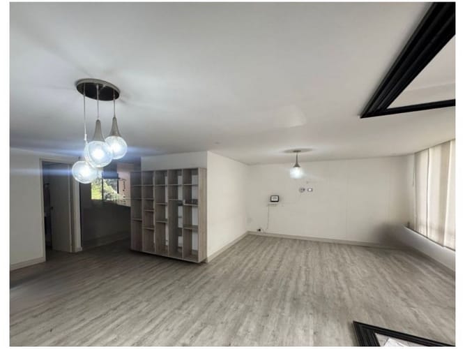 Apartamento de 3 alcobas en venta en El Poblado, Medellín, 169 m² · foto 6 de 18