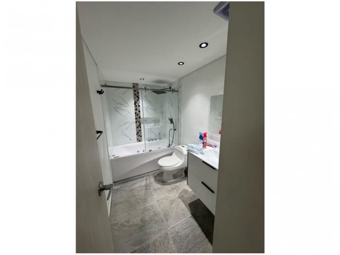 Apartamento de 3 alcobas en venta en El Poblado, Medellín, 169 m² · foto 12 de 18