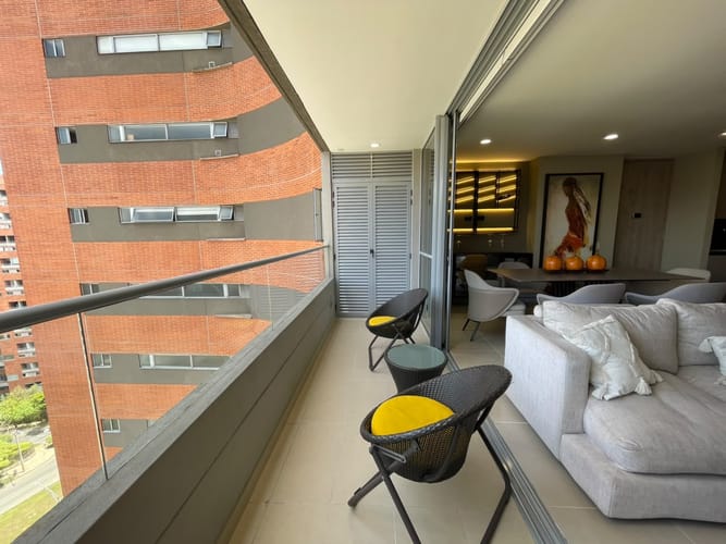 Apartamento de 3 alcobas en arriendo en El Poblado, Medellín, 110 m² · foto 9 de 20