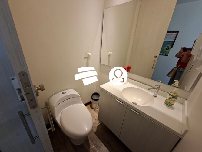 Oficina en venta en Los Balsos, Medellín, 121 m² · foto 13 de 16