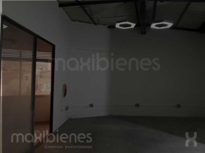 Bodega en arriendo en Santa Maria La Nueva, Itagüí, 580 m² · foto 14 de 23