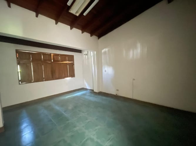 Casa de 5 alcobas en arriendo en Laureles, Medellín, 500 m² · foto 12 de 20