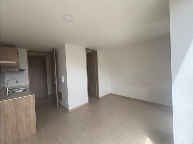 Apartaestudio en venta en El Redil, Bogotá, 19 m² · foto 5 de 10