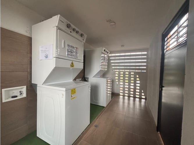 Apartaestudio en venta en El Redil, Bogotá, 19 m² · foto 9 de 10