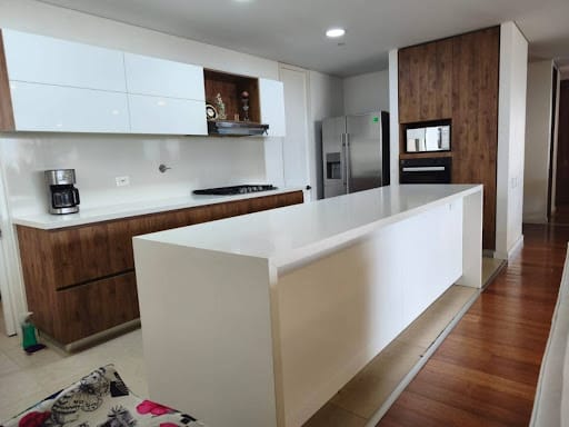 Apartamento de 3 alcobas en arriendo en Santa Maria De Los Angeles, Medellín, 200 m² · foto 7 de 24