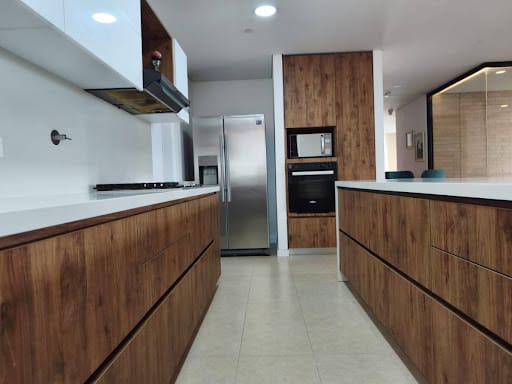 Apartamento de 3 alcobas en arriendo en Santa Maria De Los Angeles, Medellín, 200 m² · foto 8 de 24