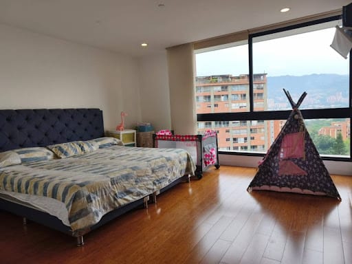 Apartamento de 3 alcobas en arriendo en Santa Maria De Los Angeles, Medellín, 200 m² · foto 11 de 24