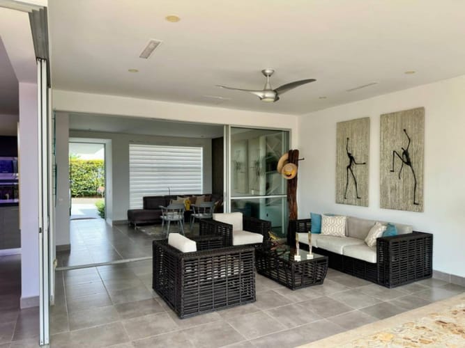 Casa de 4 alcobas en venta en Morelia, Pereira, 330 m² · foto 3 de 24