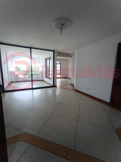 Apartamento de 3 alcobas en venta en Colsag, Cúcuta, 148 m² · foto 3 de 24