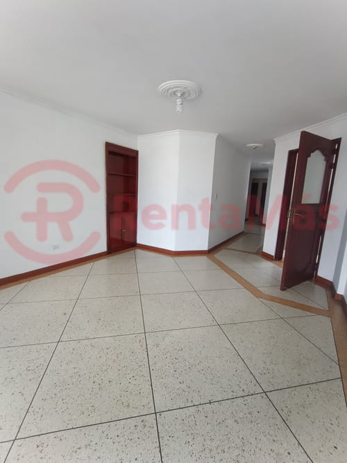 Apartamento de 3 alcobas en venta en Colsag, Cúcuta, 148 m² · foto 4 de 24