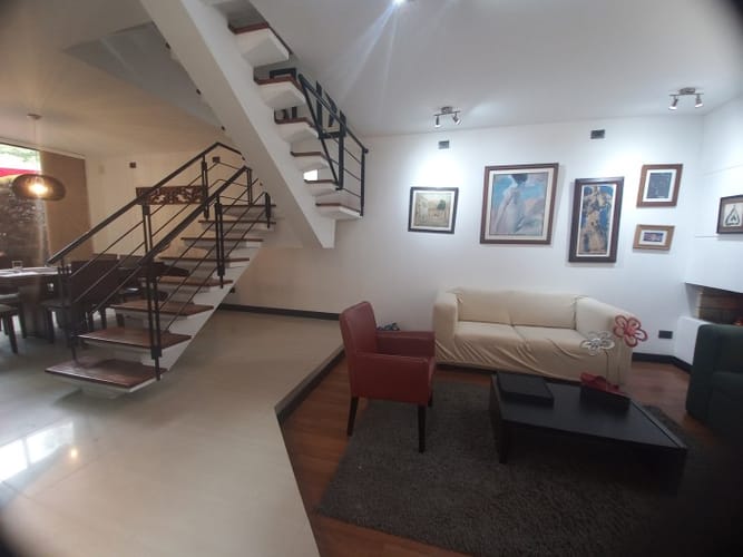 Casa de 3 alcobas en venta en La Estrella, Chía, 159 m² · foto 2 de 24