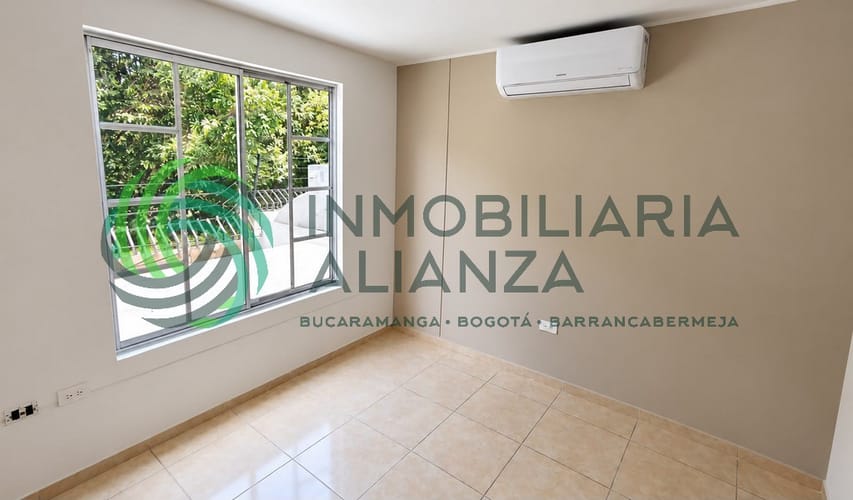 Casa de 3 alcobas en venta en Versalles, Floridablanca, 129 m² · foto 9 de 22