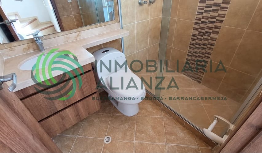 Casa de 3 alcobas en venta en Versalles, Floridablanca, 129 m² · foto 14 de 22