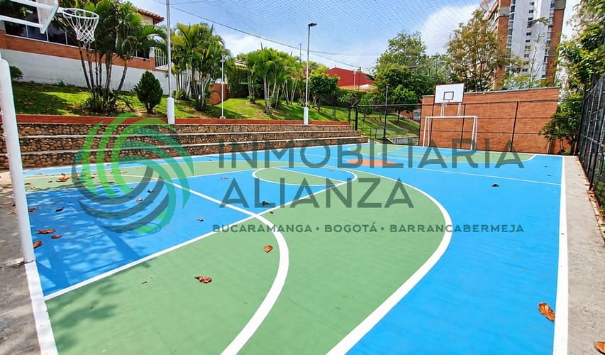 Casa de 3 alcobas en venta en Versalles, Floridablanca, 129 m² · foto 15 de 22