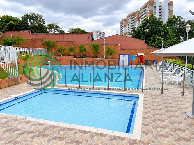 Casa de 3 alcobas en venta en Versalles, Floridablanca, 129 m² · foto 16 de 22