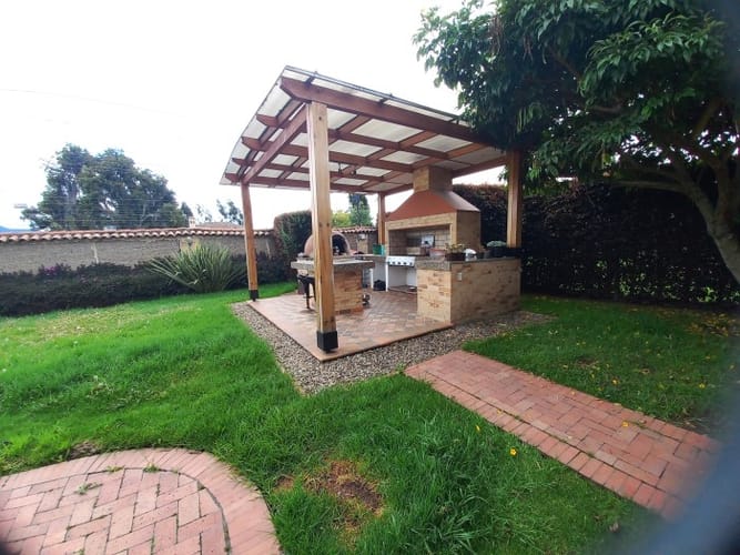Casa de 3 alcobas en venta en El Misterio, Cajicá, 317 m² · foto 14 de 24