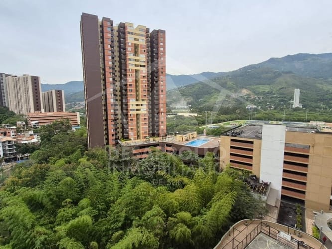 Apartamento de 3 alcobas en venta en La Navarra, Bello, 56 m² · foto 20 de 21