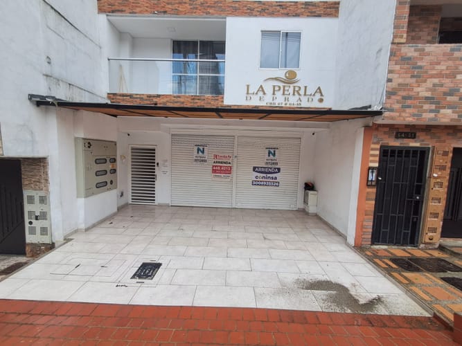Local en arriendo en Prado, Medellín, 240 m² · foto 2 de 15