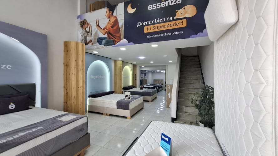Casa de 5 alcobas en venta en Salazar Gomez, Bogotá, 638 m² · foto 4 de 24