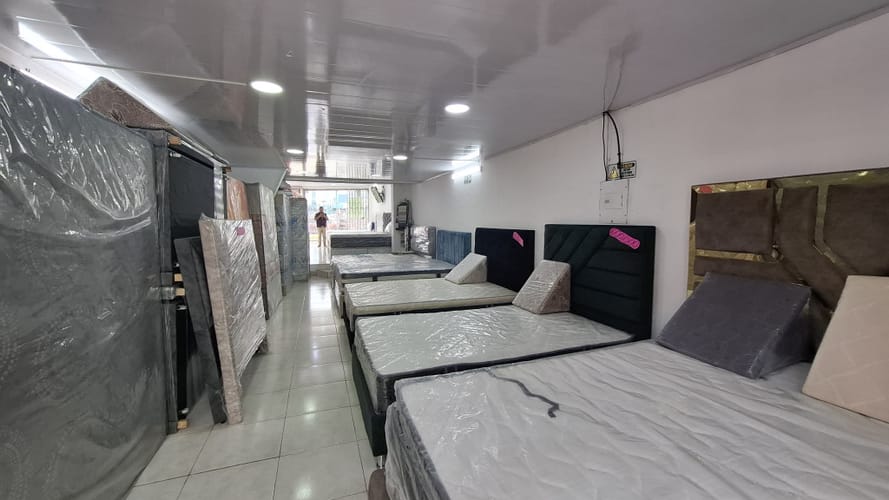Casa de 5 alcobas en venta en Salazar Gomez, Bogotá, 638 m² · foto 8 de 24