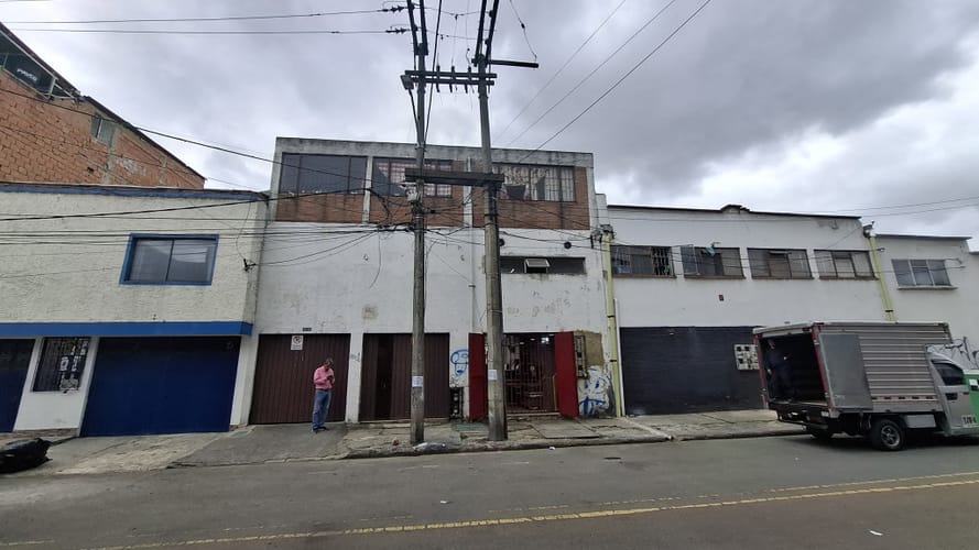 Casa de 5 alcobas en venta en Salazar Gomez, Bogotá, 638 m² · foto 10 de 24