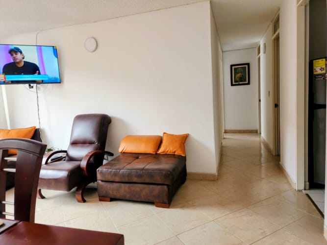 Apartamento en venta en Plaza Imperial Centro Comercial, Bogotá · foto 6 de 24