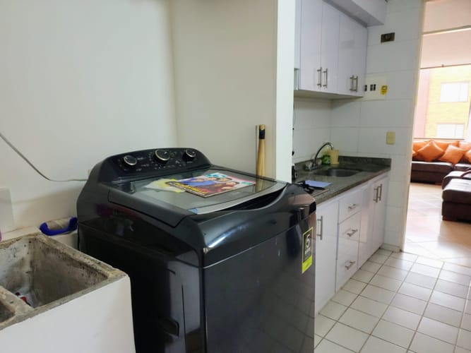 Apartamento en venta en Plaza Imperial Centro Comercial, Bogotá · foto 20 de 24