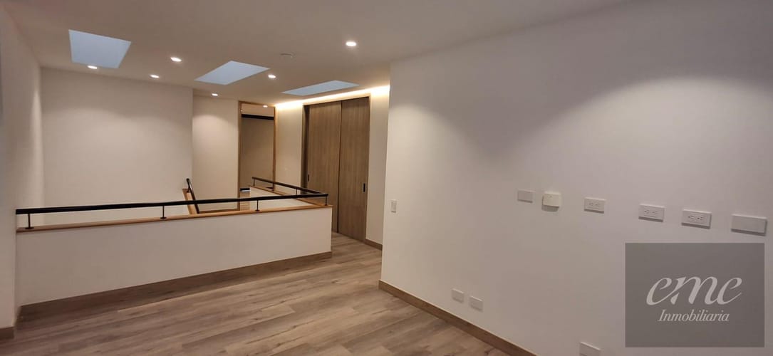 Casa de 3 alcobas en venta en El Porvenir, Rionegro, 328 m² · foto 7 de 24