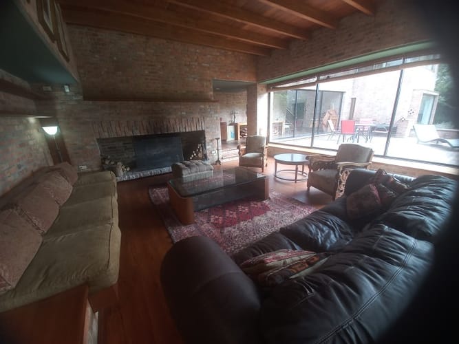 Casa de 3 alcobas en venta en Aposentos, Sopó, 240 m² · foto 4 de 19