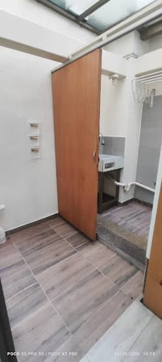 Apartaestudio en arriendo en La Castellana, Medellín, 40 m² · foto 5 de 17