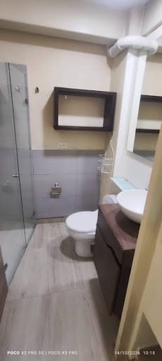 Apartaestudio en arriendo en La Castellana, Medellín, 40 m² · foto 15 de 17
