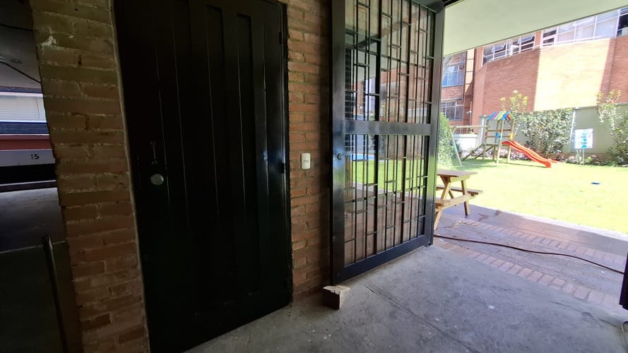 Apartamento de 3 alcobas en venta en La Cabrera, Bogotá, 190 m² · foto 15 de 24