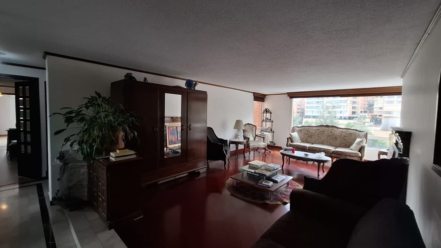 Apartamento de 3 alcobas en venta en La Cabrera, Bogotá, 190 m² · foto 20 de 24