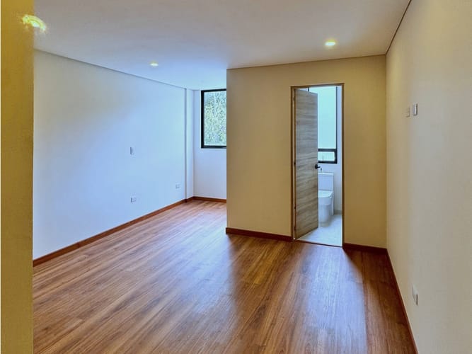 Casa de 3 alcobas en venta en Cota, 184 m² · foto 16 de 24