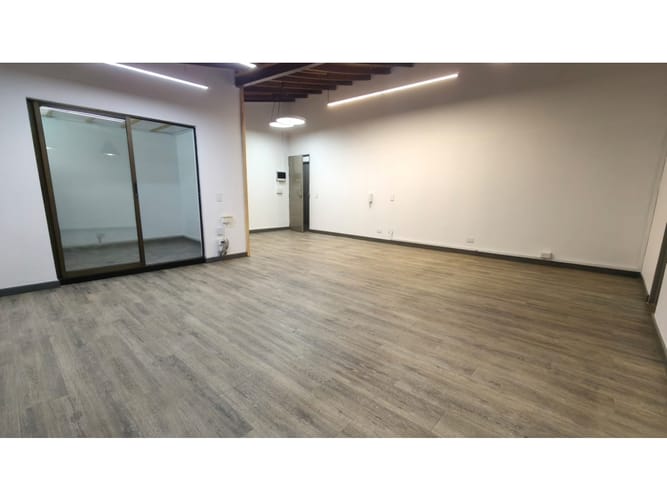 Oficina en arriendo en San Diego, Medellín, 48 m² · foto 3 de 14