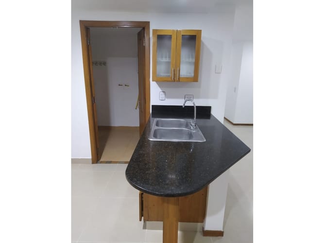 Apartamento de 3 alcobas en venta en Caminos De La Romeria, Sabaneta, 110 m² · foto 7 de 24