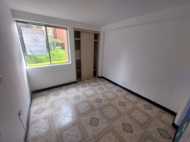 Apartamento de 3 alcobas en arriendo en Belén, Medellín, 70 m² · foto 14 de 15